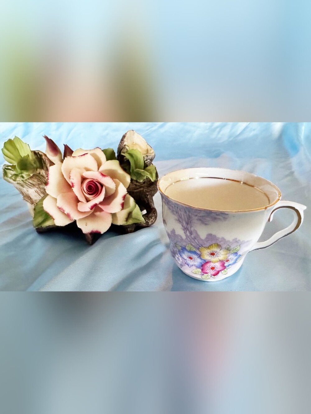 Beautiful, Vintage Colclough China Teacup  Purple Garden Pattern. England!